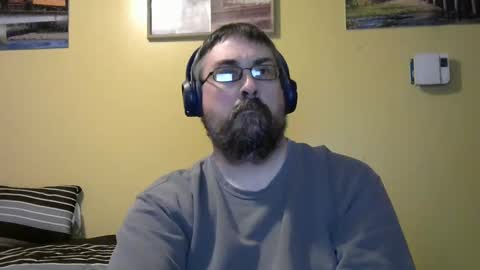 Snapshot of mmr45 chatting on November 30, 5:22 am mmr45 online show from November 30, 5:22 am