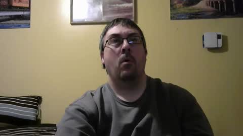 Snapshot of mmr45 chatting on December 14, 5:46 am mmr45 online show from December 14, 5:46 am