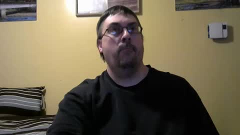 Snapshot of mmr45 chatting on December 17, 5:13 am mmr45 online show from December 17, 5:13 am