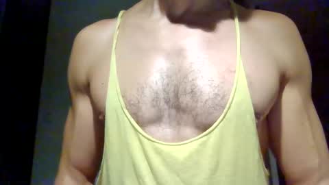 Snapshot of mmuscularman chatting on February 20, 6:28 am mmuscularman online show from February 20, 6:28 am