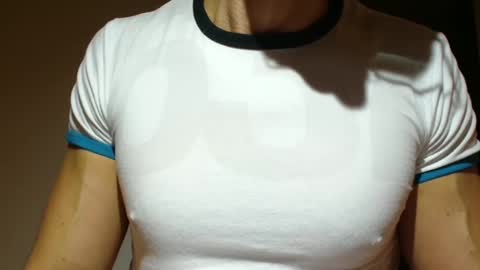 Snapshot of mmuscularman chatting on October 16, 8:15 am mmuscularman online show from October 16, 8:15 am