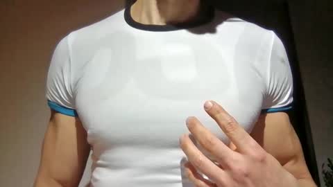 Snapshot of mmuscularman chatting on November 15, 8:44 am mmuscularman online show from November 15, 8:44 am