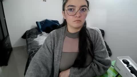 Sam online show from September 19, 11:33 am