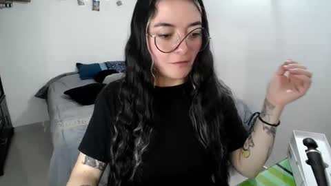 Sam online show from November 6, 11:33 am