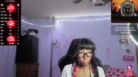 MOCHA   JAMES THE NPC  online show from October 26, 5:35 am