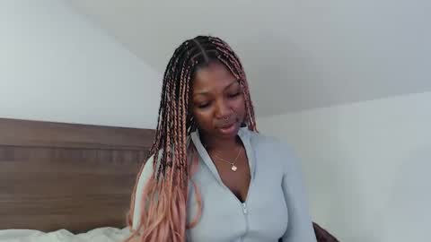 Snapshot of mochamimi chatting on December 12, 11:29 am Mocha BDAY JAN 13 online show from December 12, 11:29 am