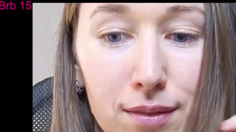 Snapshot of model_10 chatting on November 23, 11:26 pm Tatiana online show from November 23, 11:26 pm