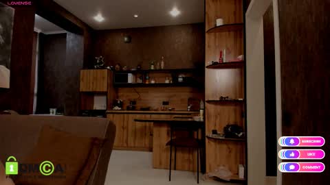 Snapshot of model_mike chatting on November 16, 5:13 am Model Mike online show from November 16, 5:13 am