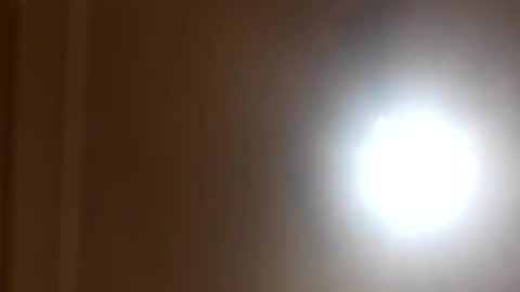 Snapshot of modelo_web18 chatting on December 6, 12:38 pm camilo online show from December 6, 12:38 pm