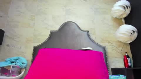 Sophia  online show from April 17, 7:28 pm