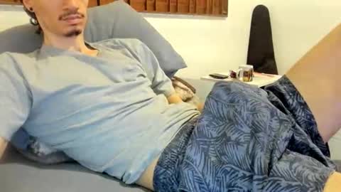 DigBreed online show from April 6, 2:53 am