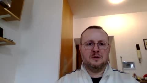 Snapshot of modesto1969 chatting on January 6, 11:29 am modesto1969 online show from January 6, 11:29 am