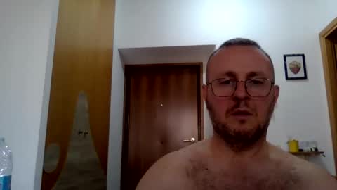 Snapshot of modesto1969 chatting on September 17, 2:08 pm modesto1969 online show from September 17, 2:08 pm