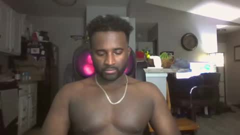 Snapshot of moed1987 chatting on December 8, 5:50 am Carluv99 online show from December 8, 5:50 am