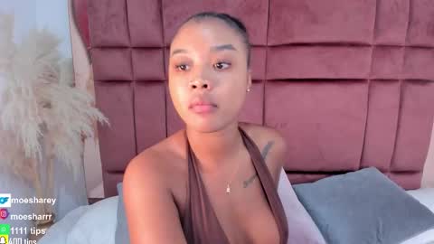 Snapshot of moesha_rey chatting on October 27, 11:09 pm Moesha online show from October 27, 11:09 pm