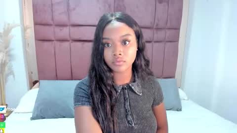 Snapshot of moesha_rey chatting on November 12, 11:14 pm Moesha online show from November 12, 11:14 pm