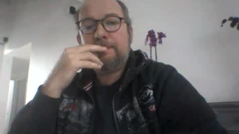 Snapshot of mofu781s chatting on January 20, 7:58 am mofu781s online show from January 20, 7:58 am