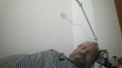 Snapshot of mofu781s chatting on February 17, 10:25 pm mofu781s online show from February 17, 10:25 pm