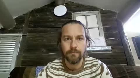 Julien online show from November 21, 9:19 am