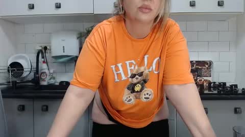 erika online show from January 14, 6:07 pm