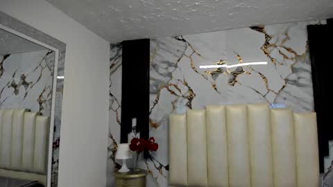 Snapshot of molliebue1 chatting on October 7, 12:13 pm Hey Guys Im Mollie online show from October 7, 12:13 pm