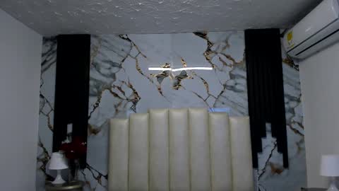 Snapshot of molliebue1 chatting on November 7, 12:16 pm Hey Guys Im Mollie online show from November 7, 12:16 pm