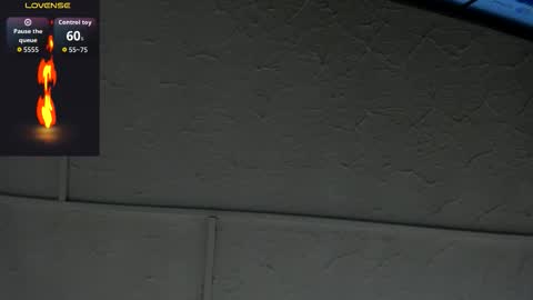 Snapshot of molliebue1 chatting on November 27, 12:18 pm Hey Guys Im Mollie online show from November 27, 12:18 pm