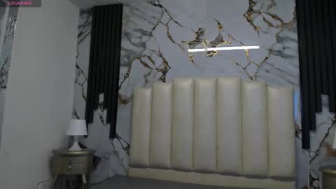 Hey Guys  Im Mollie online show from February 23, 12:13 pm