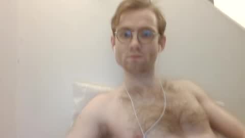 Snapshot of molliter chatting on December 9, 5:19 pm molliter online show from December 9, 5:19 pm