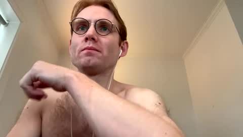 Snapshot of molliter chatting on October 8, 4:04 pm molliter online show from October 8, 4:04 pm