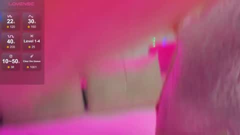 Snapshot of molly__kitty chatting on September 20, 2:45 am molly__kitty online show from September 20, 2:45 am