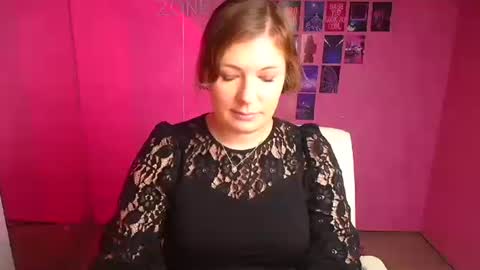 Snapshot of molly_mis chatting on November 11, 12:27 pm Molly online show from November 11, 12:27 pm