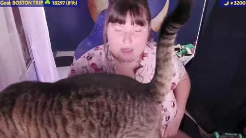molly_moons online show from September 23, 2:03 am