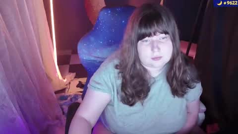 molly_moons online show from October 12, 10:42 pm