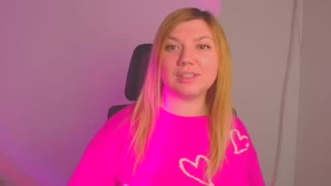 Snapshot of molly_moree chatting on January 14, 3:15 pm Molly online show from January 14, 3:15 pm