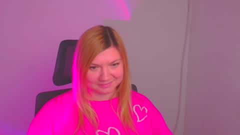 Snapshot of molly_moree chatting on January 23, 2:50 pm Molly online show from January 23, 2:50 pm