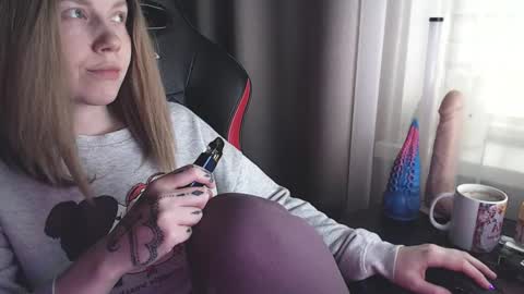 I have new photos come and see with love Molly online show from March 3, 5:42 am