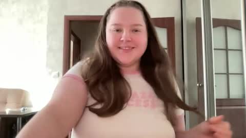 Snapshot of mollyas chatting on October 13, 12:38 pm Alice online show from October 13, 12:38 pm