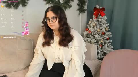 Caroline online show from January 18, 2:26 am