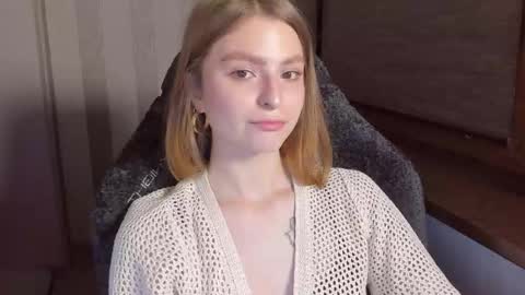 Snapshot of mollydangerous chatting on November 30, 1:26 pm Taisha online show from November 30, 1:26 pm