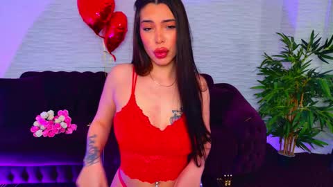 Julia online show from February 16, 9:11 pm