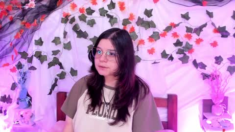 New girl Emily Valentina  Michelle online show from February 6, 6:35 pm