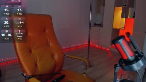 Molly online show from November 21, 8:07 pm