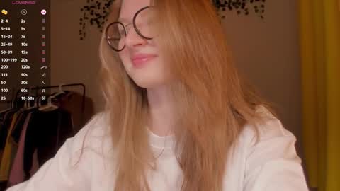 mollytucker online show from March 15, 4:02 pm