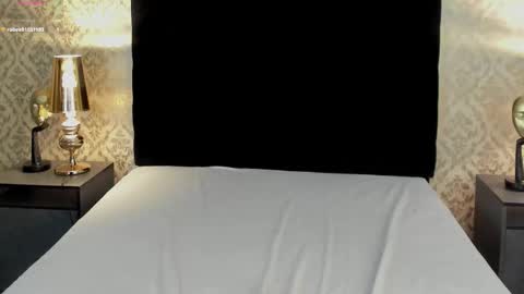 Moly Boston online show from December 4, 1:09 pm