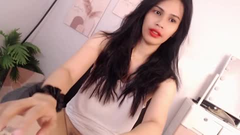 MOMIKHEM online show from April 19, 6:24 am