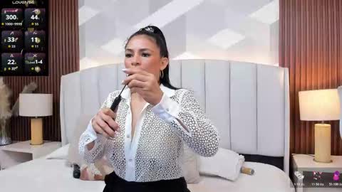 Letty Smith online show from December 3, 11:19 am