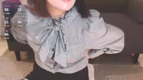 Momo online show from December 15, 11:53 pm