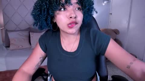 Momo  online show from November 24, 10:53 pm