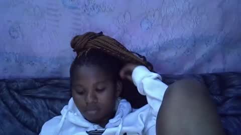 momsdoll online show from January 11, 6:29 am